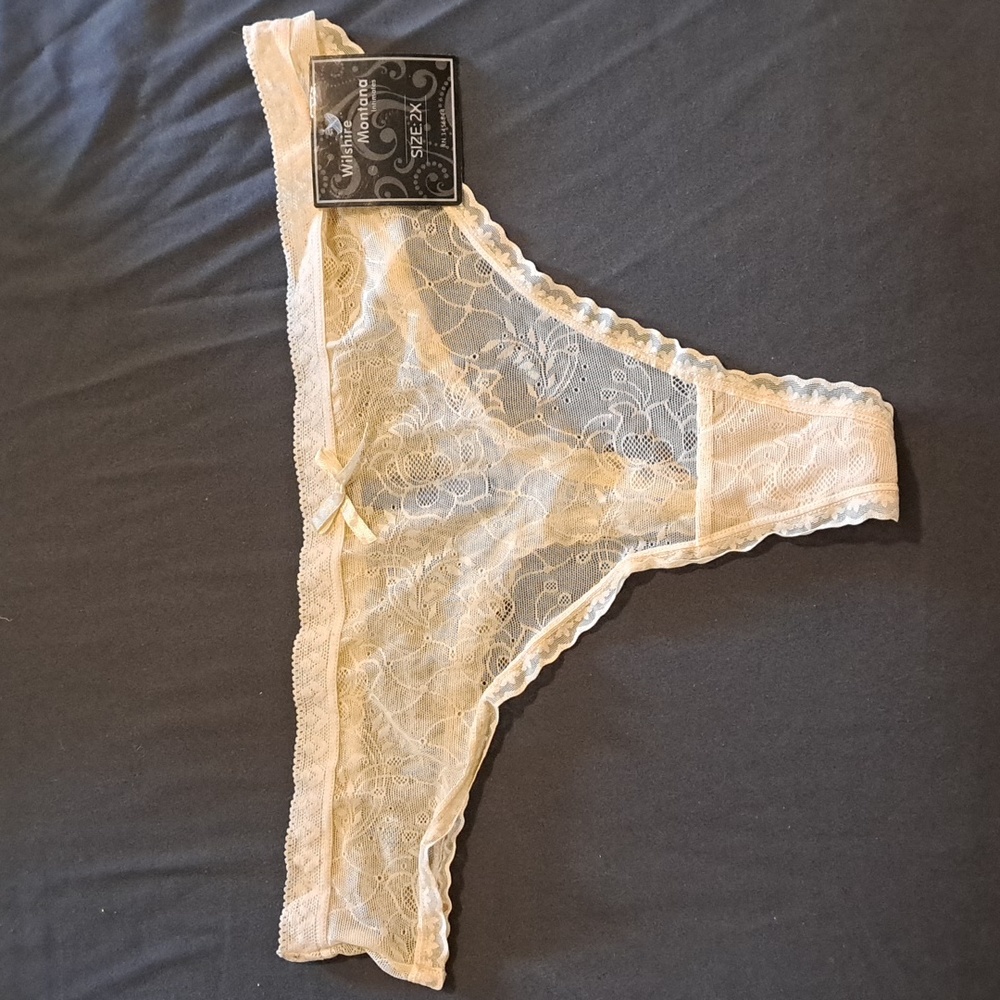 Wilshire Montana Lace Thong